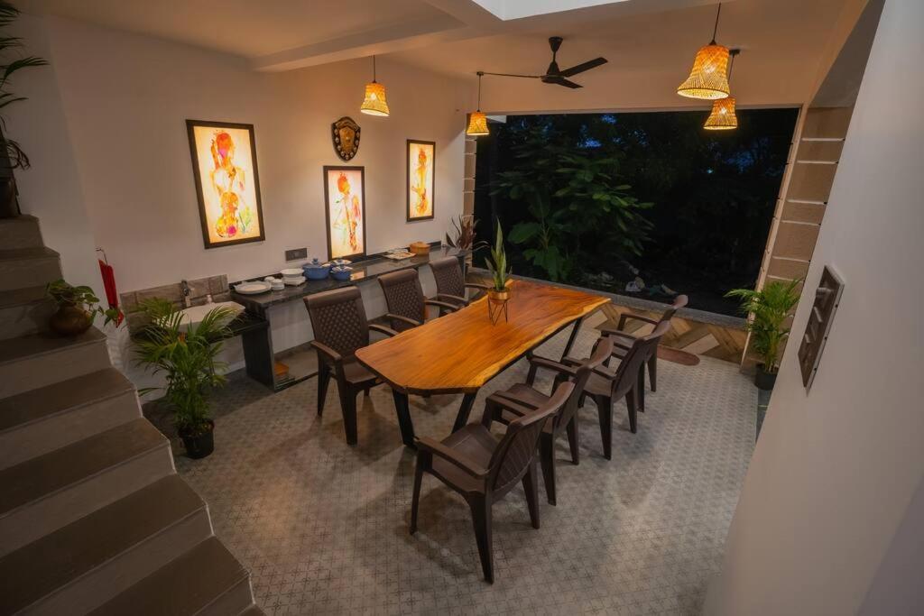 Almond Villa Find Your Paradise อลีบาก ภายนอก รูปภาพ